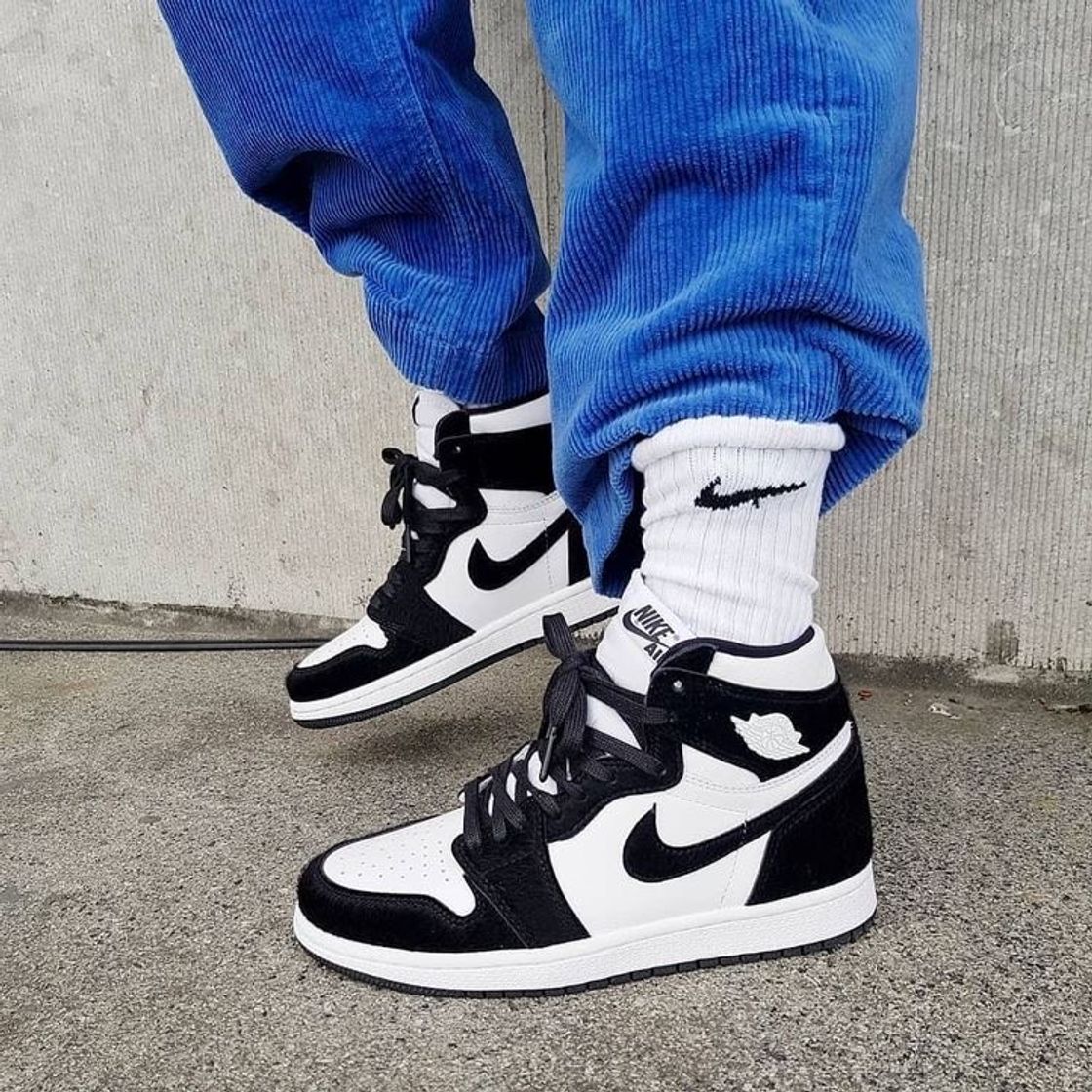 Social air jordan 1