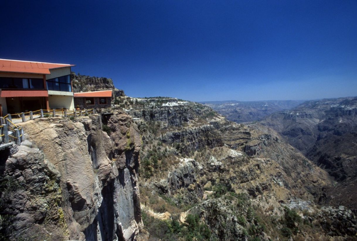 Lugar Divisadero Barrancas del Cobre.