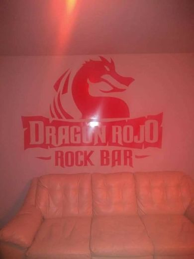 Dragon Rojo Rock Bar