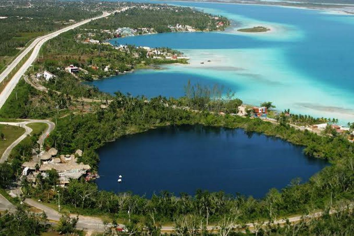 Lugar Cenote Azul