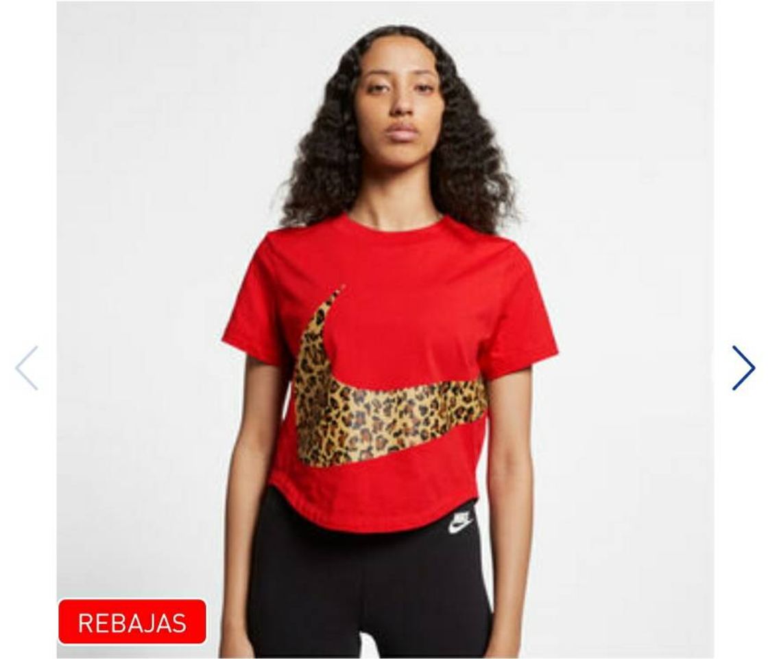 Moda Nike · Crop Top SportswearMujer

€ 28,00 € 19,60

