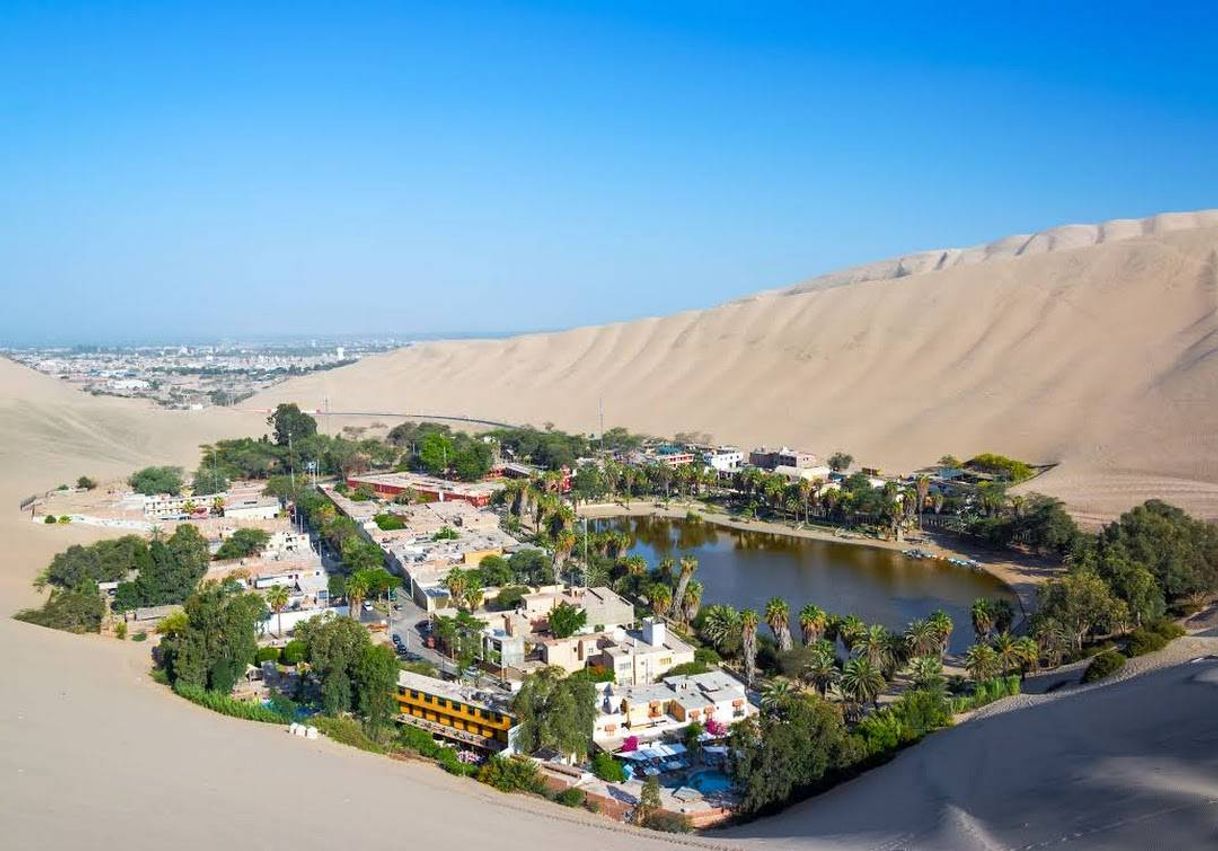 Place Huacachina Ica