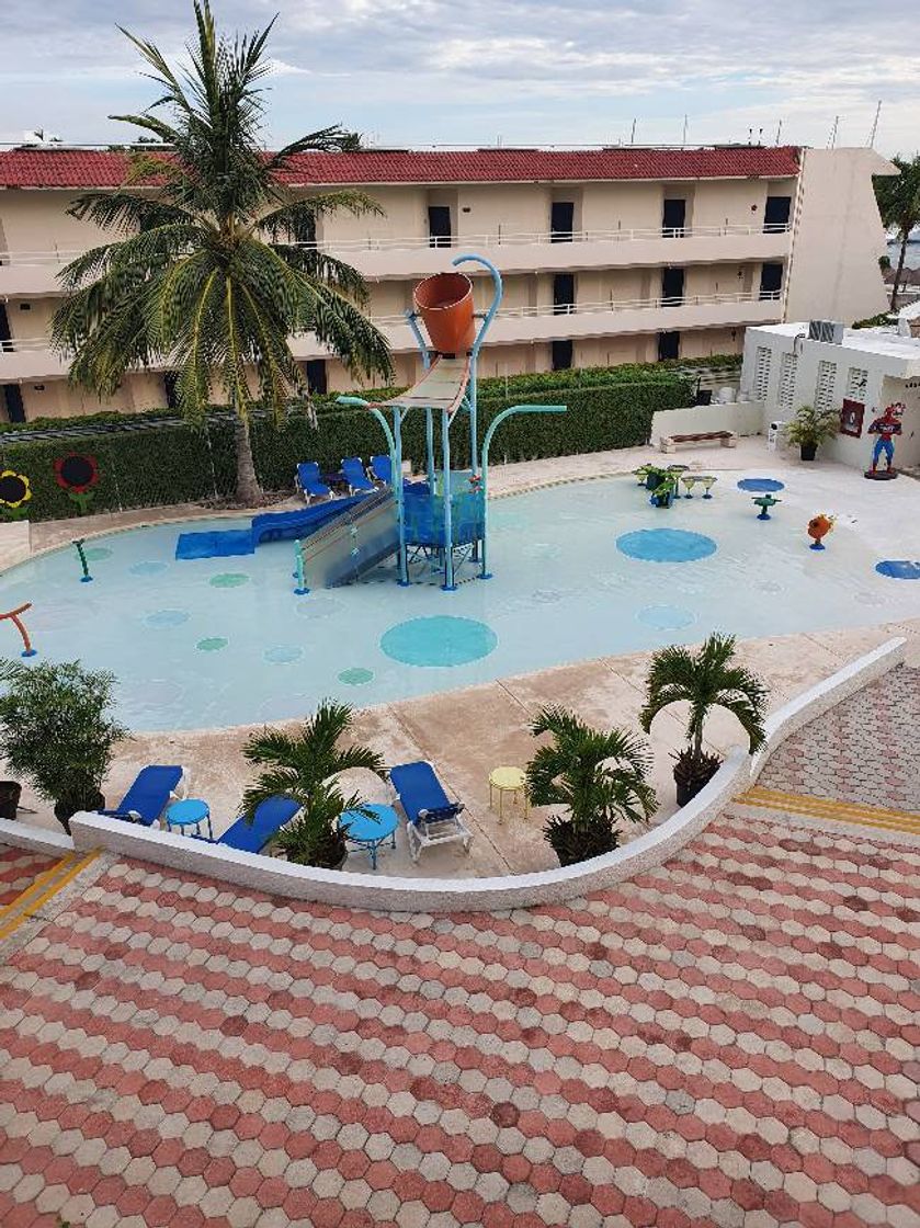 Place Aquamarina Beach Hotel Cancun