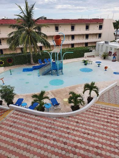 Aquamarina Beach Hotel Cancun