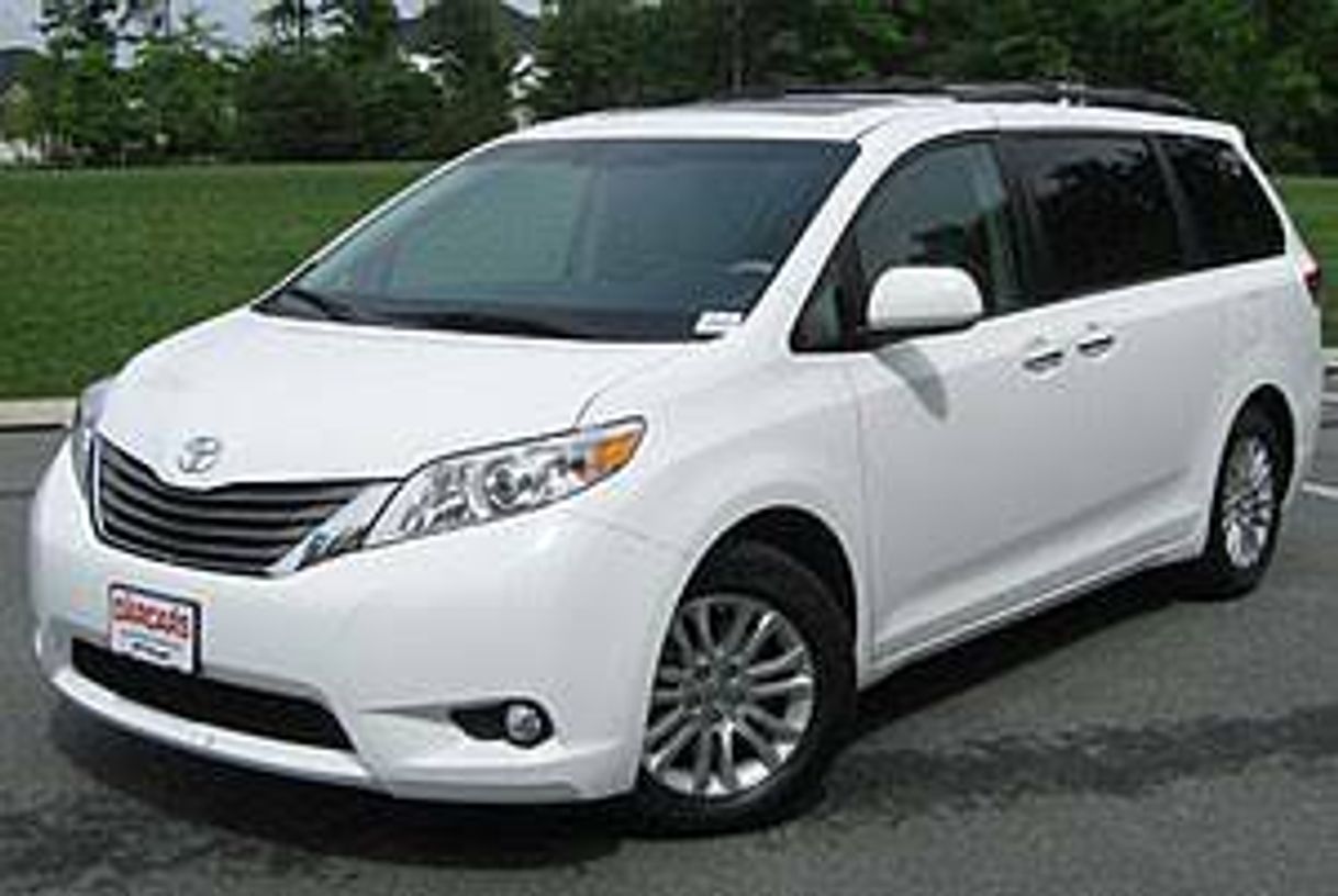 Fashion Toyota Sienna 2020