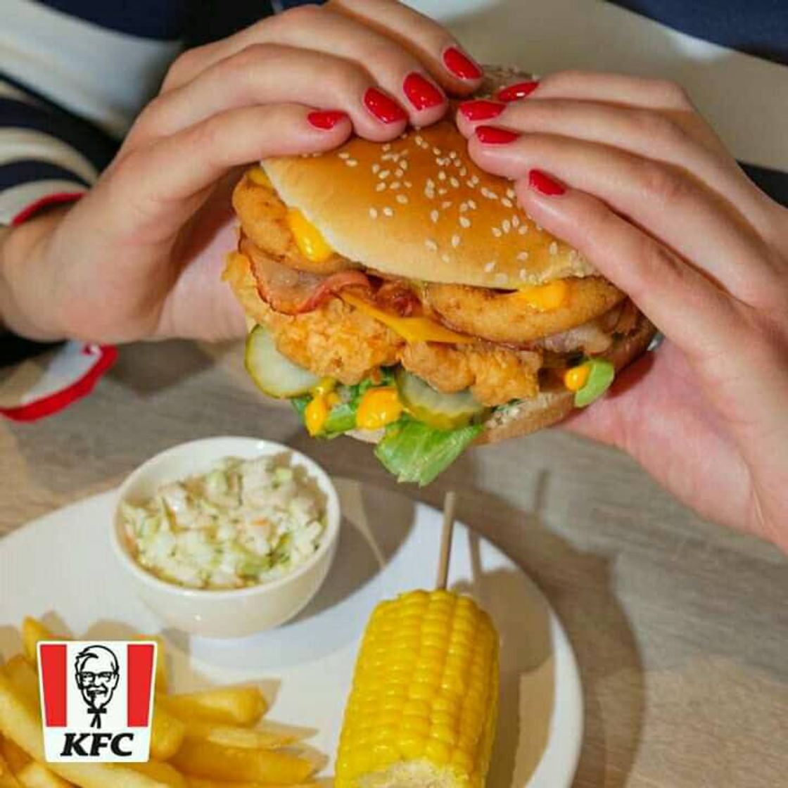 Restaurants KFC (sede Santa Luzmila)