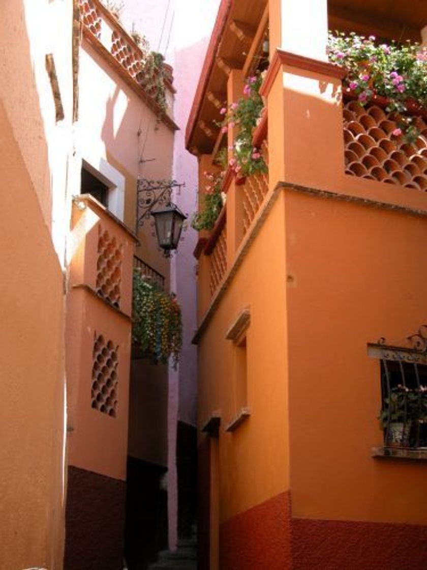 Place Callejón del Beso