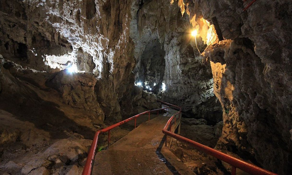 Lugar Grutas de Rancho Nuevo