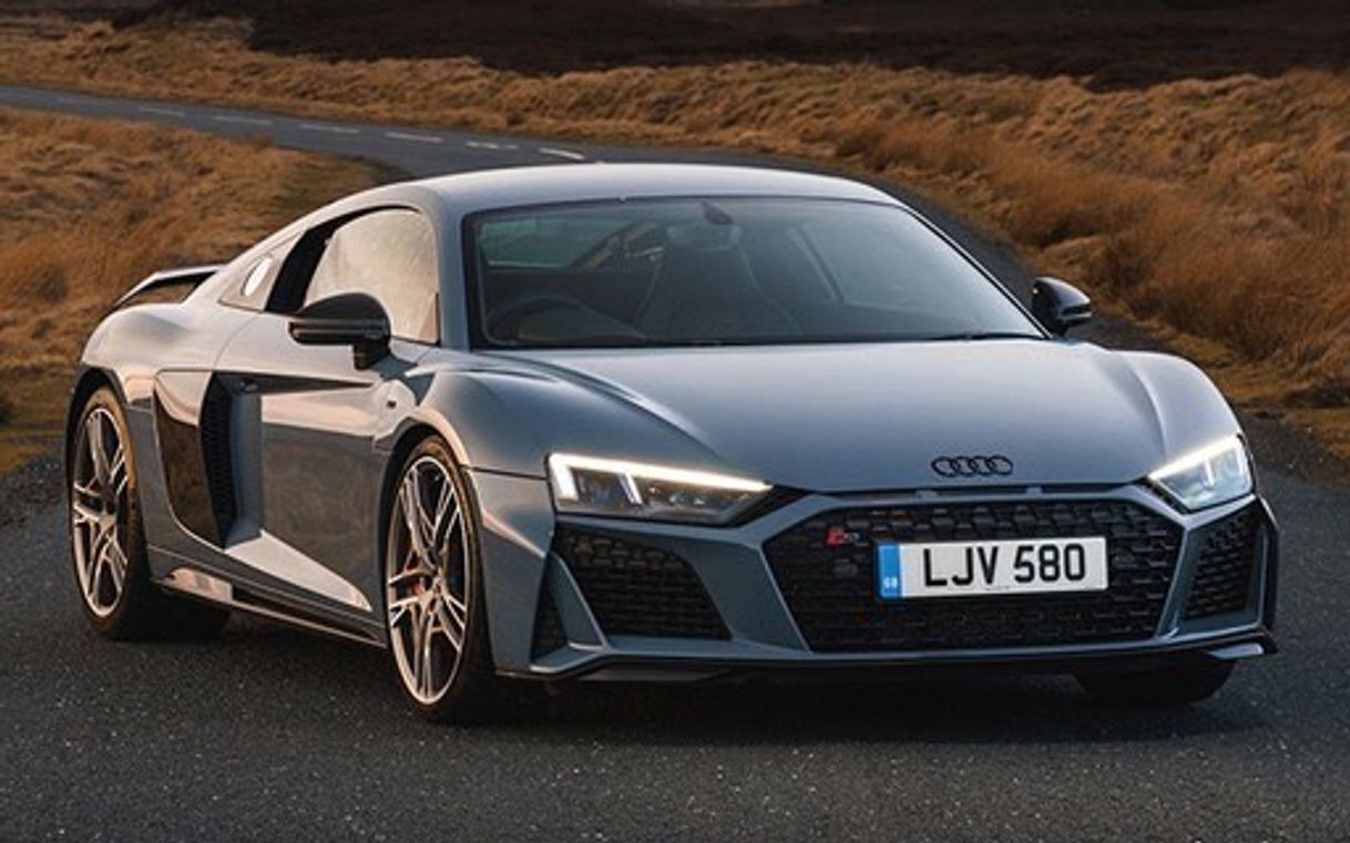 Moda R8 Spyder V10 performance