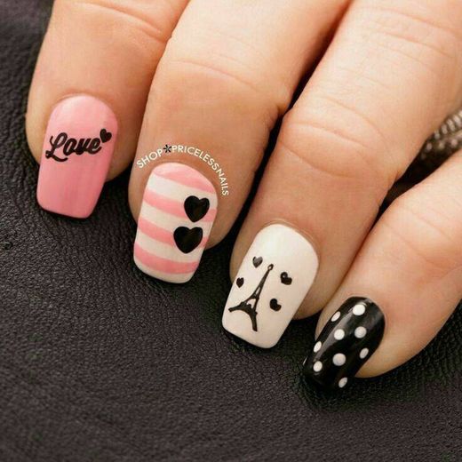 Nails/unhas 