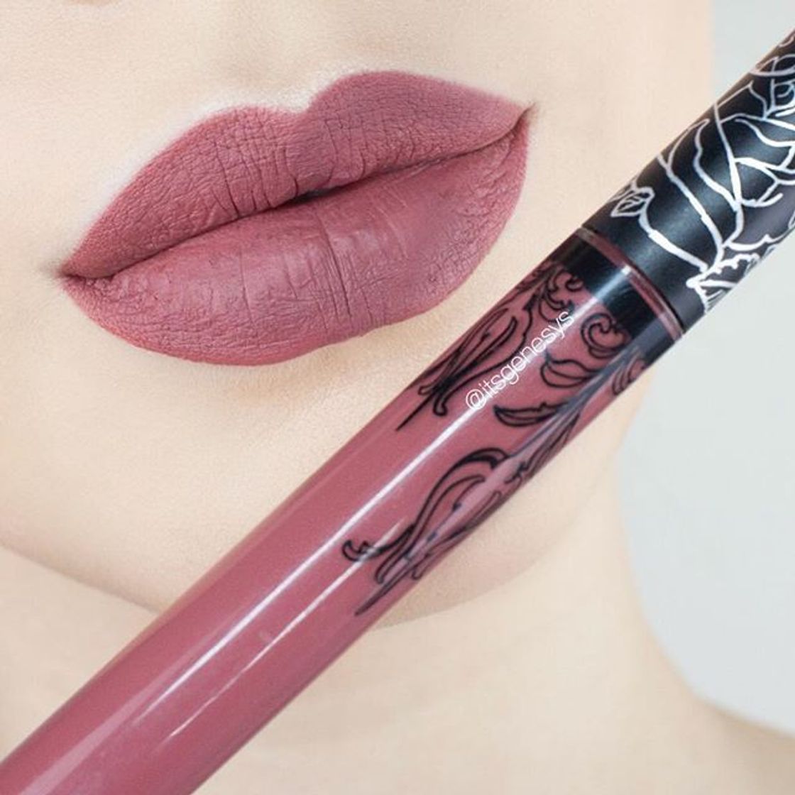 Moda Kat von D Everlasting Liquid Lipstick Lolita 