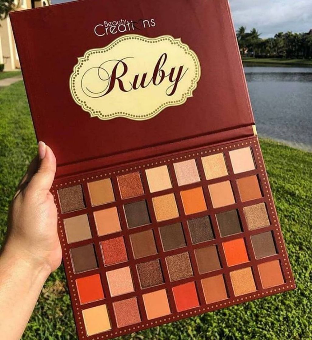 Fashion Paleta Ruby de Beauty Creations 💛