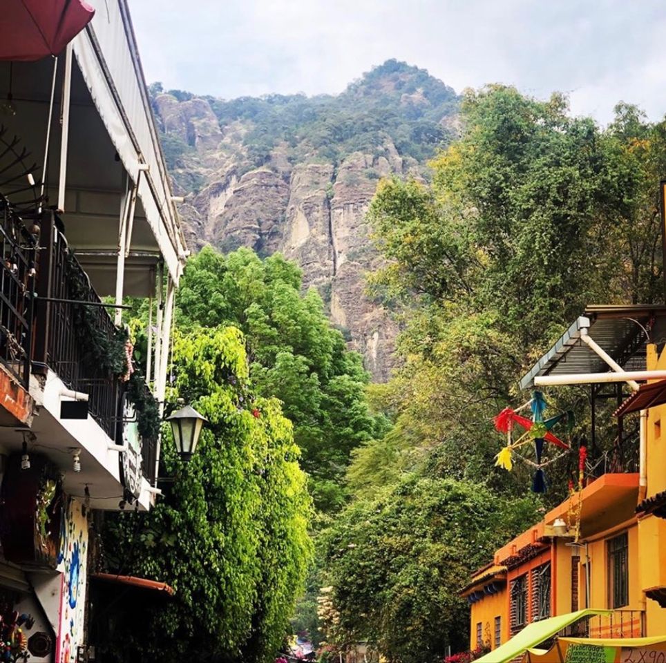 Place Tepoztlán