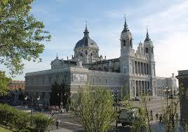 Place Almudena Cathedral