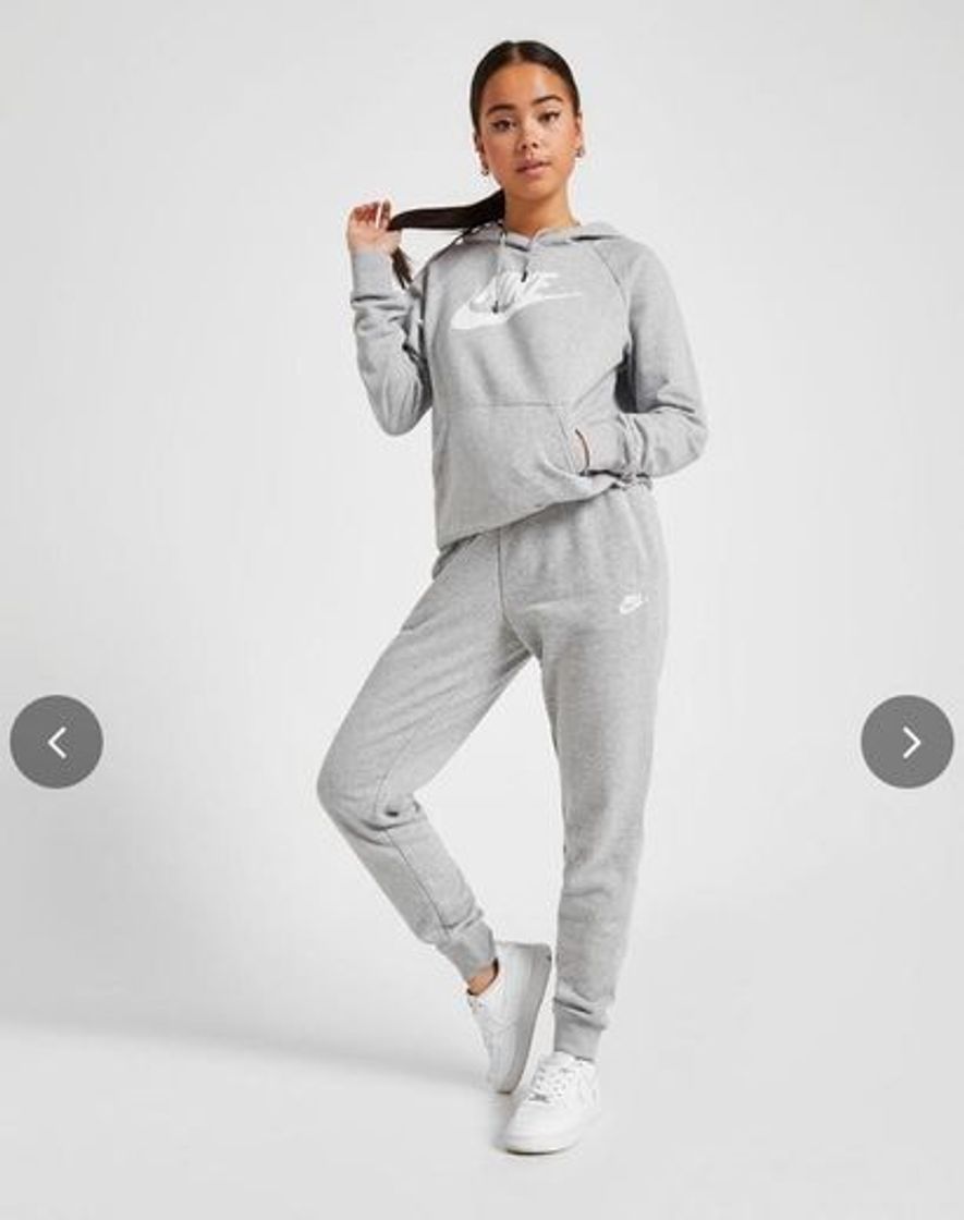 Social Nike Essential Joggers