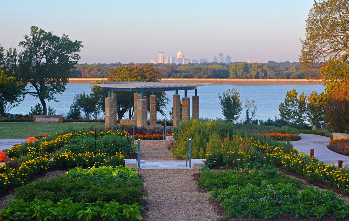 Places The Dallas Arboretum and Botanical Garden