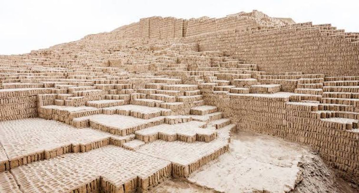 Lugar Huaca Pucllana