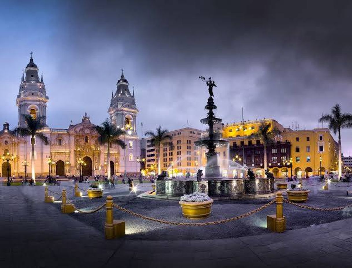 Place Plaza de Armas de Lima