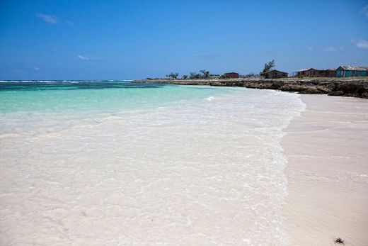 Gibara Playa Caletones