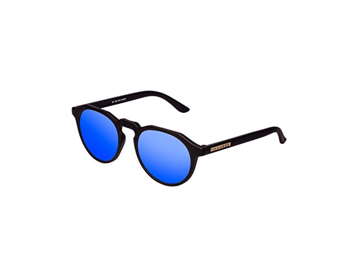 Product HAWKERS · WARWICK · Carbon Black · Sky · Gafas de sol para hombre y mujer