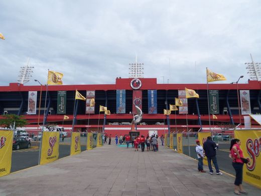 Estadio Luis "El Pirata" De La Fuente