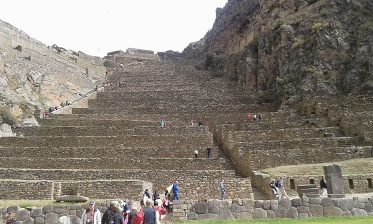 Place Ollantaytambo