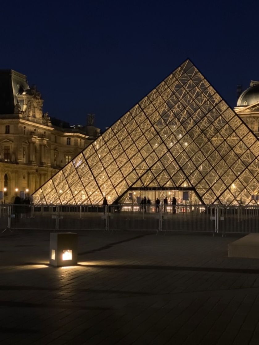 Lugar Museo del Louvre