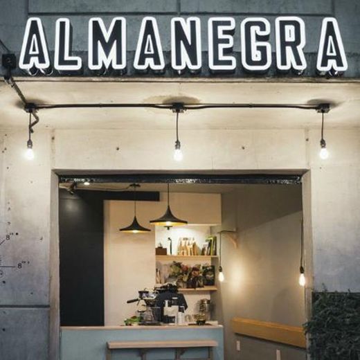 Alma Negra Café 