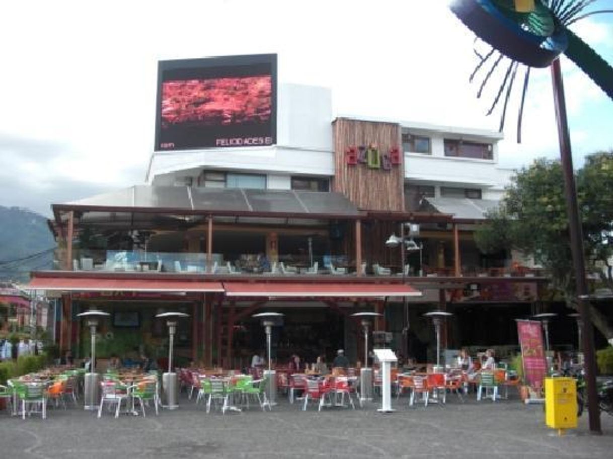 Restaurantes Azuca Beach