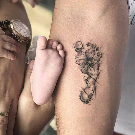 Tatuaje para celebrar a tu hijo 
