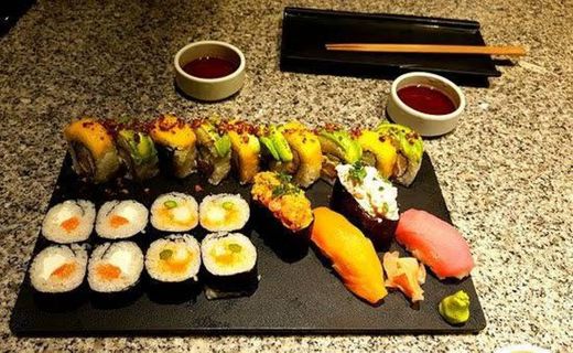 Sushi Roll Portal Lomas Estrella