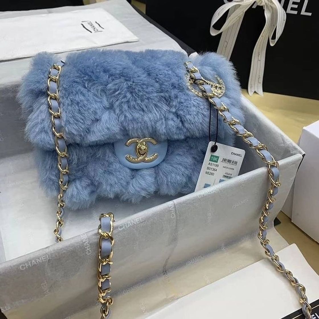 Social Blue Chanel