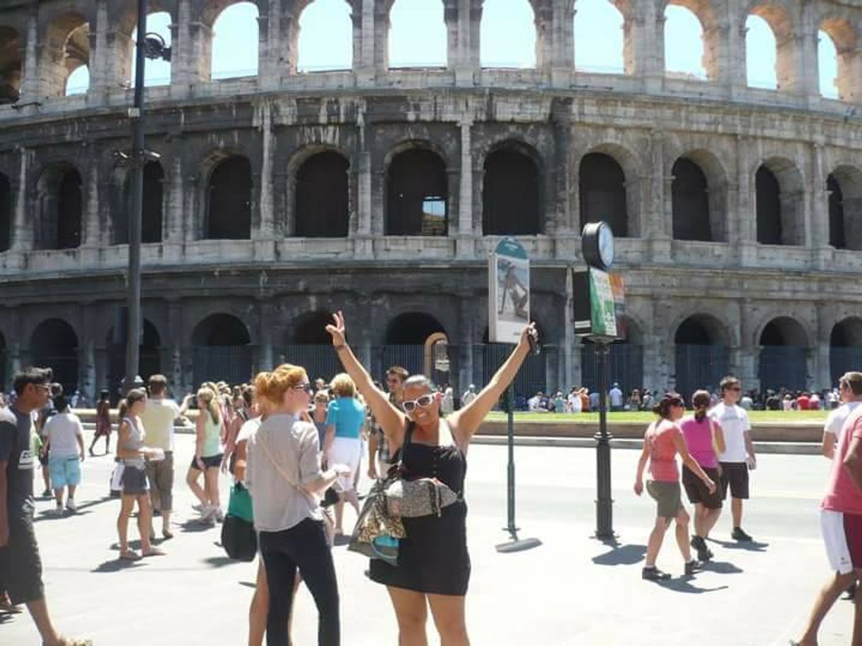 Lugar coliseo romano