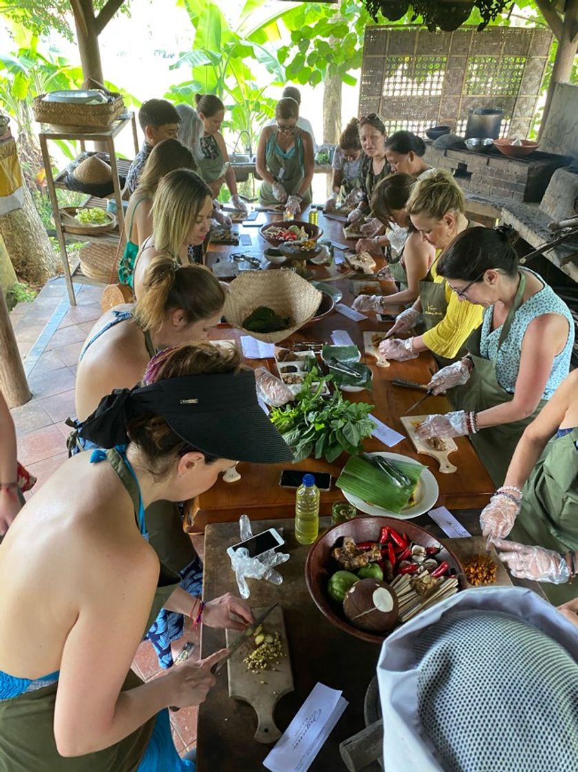 Moda Aryuveda Cooking Class at Kajune 