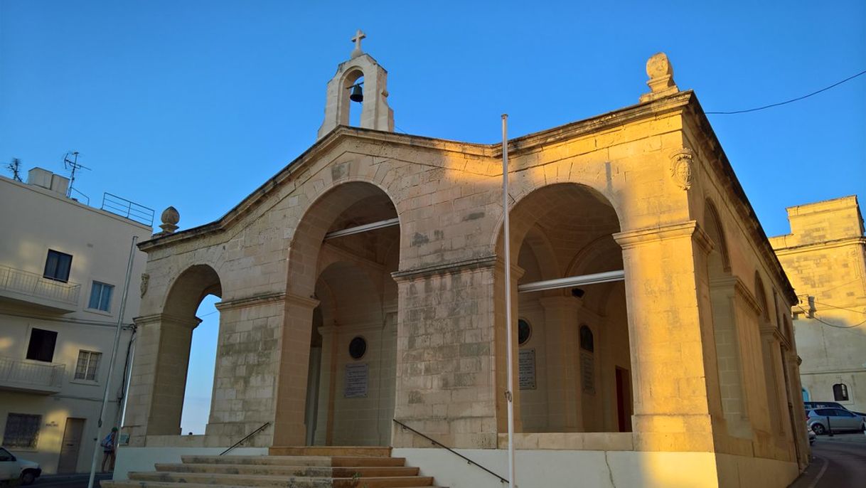 Place St Paul's Shipwreck Church