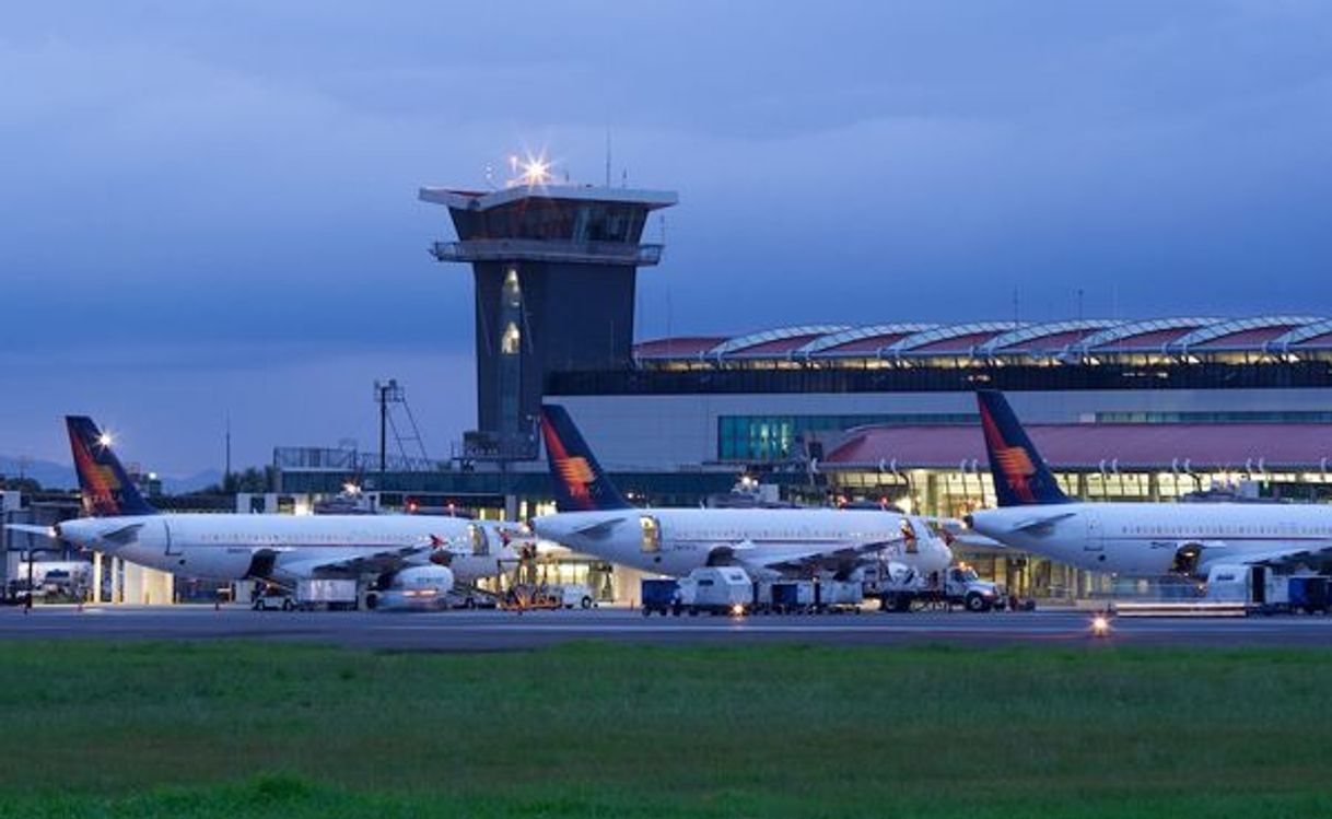 Lugar Aeropuerto Juan Santamaría