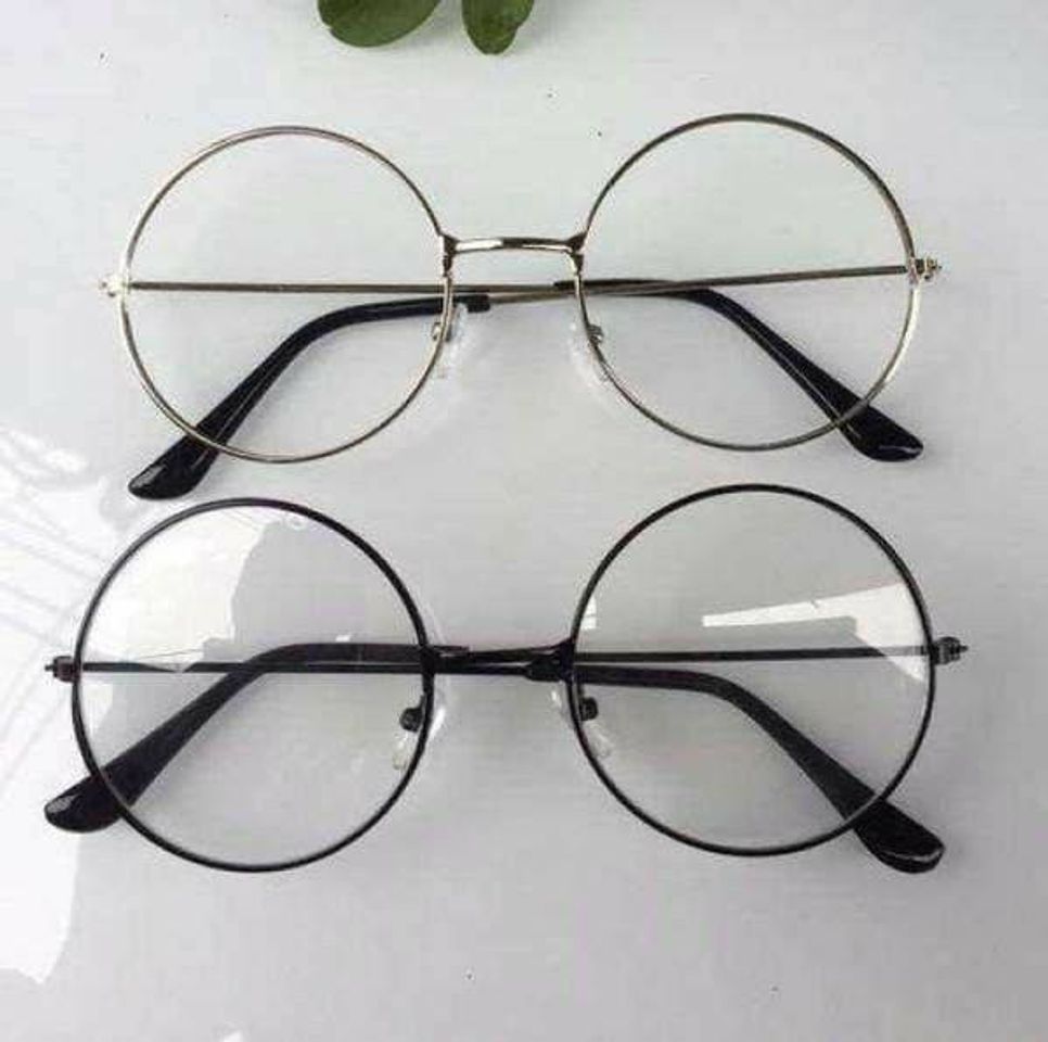 Fashion aesthetic glasses for using because it looks like cool. 