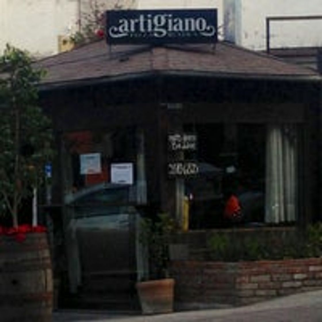 Restaurantes Artigiano Pizza Rústica