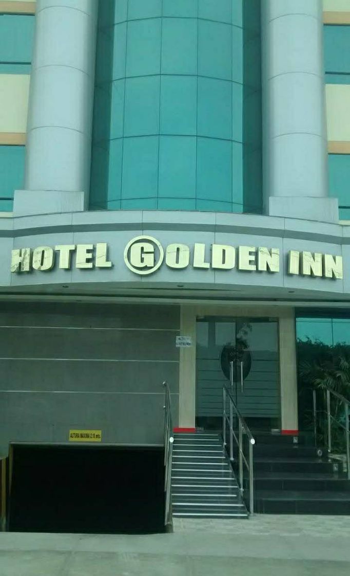 Lugar Hotel Golden Inn