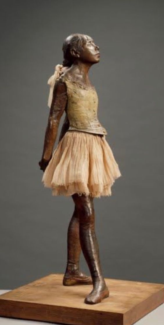 Social La pequeña bailarina 