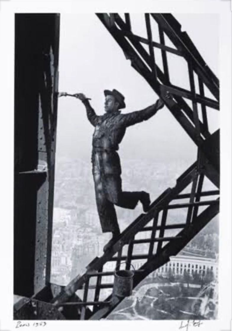 Social Le peintre de la Tour Eiffel- Riboud