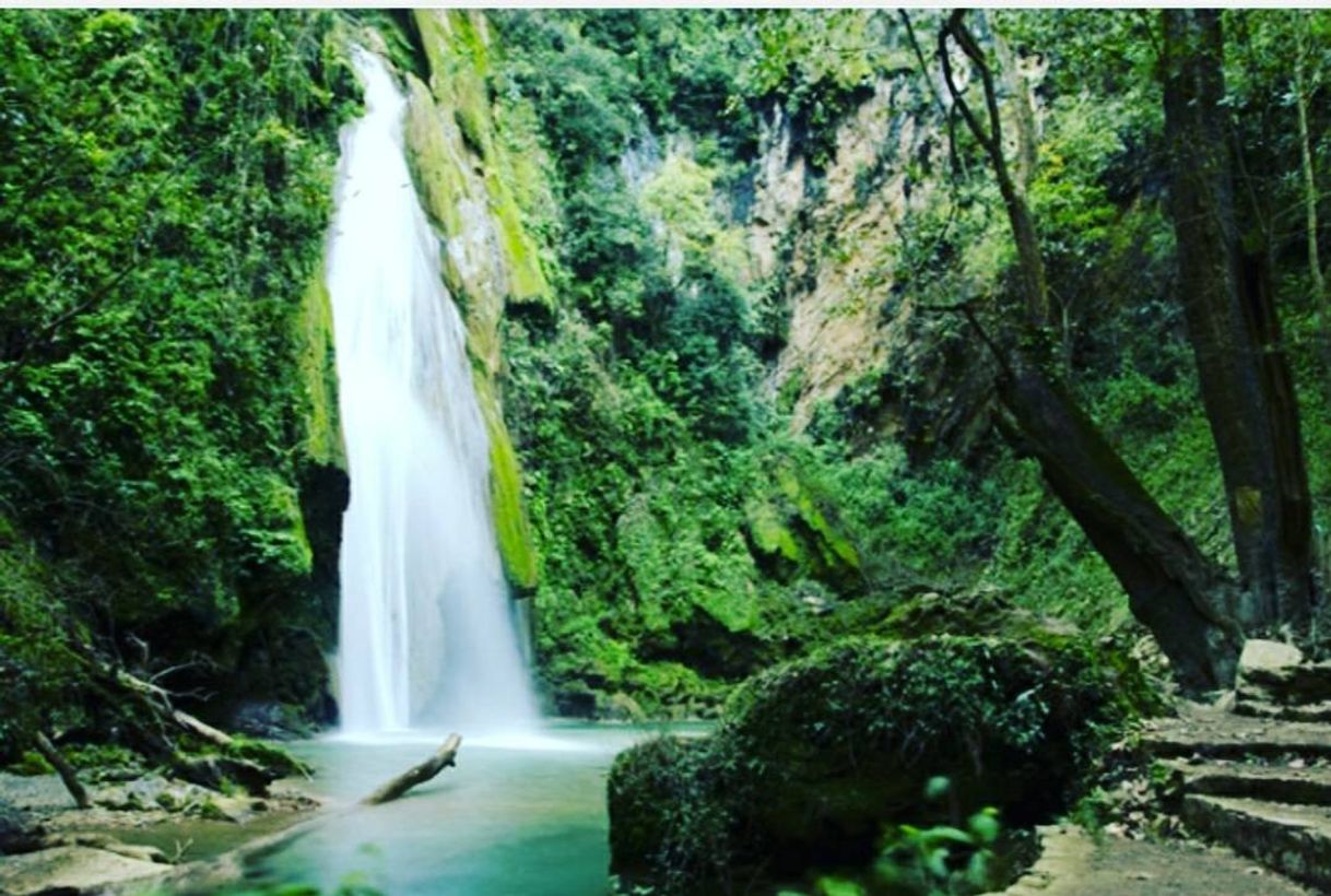 Place Cascada El Chuveje