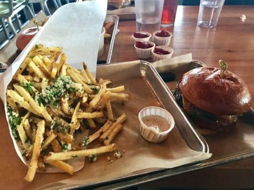 Hopdoddy Burger Bar