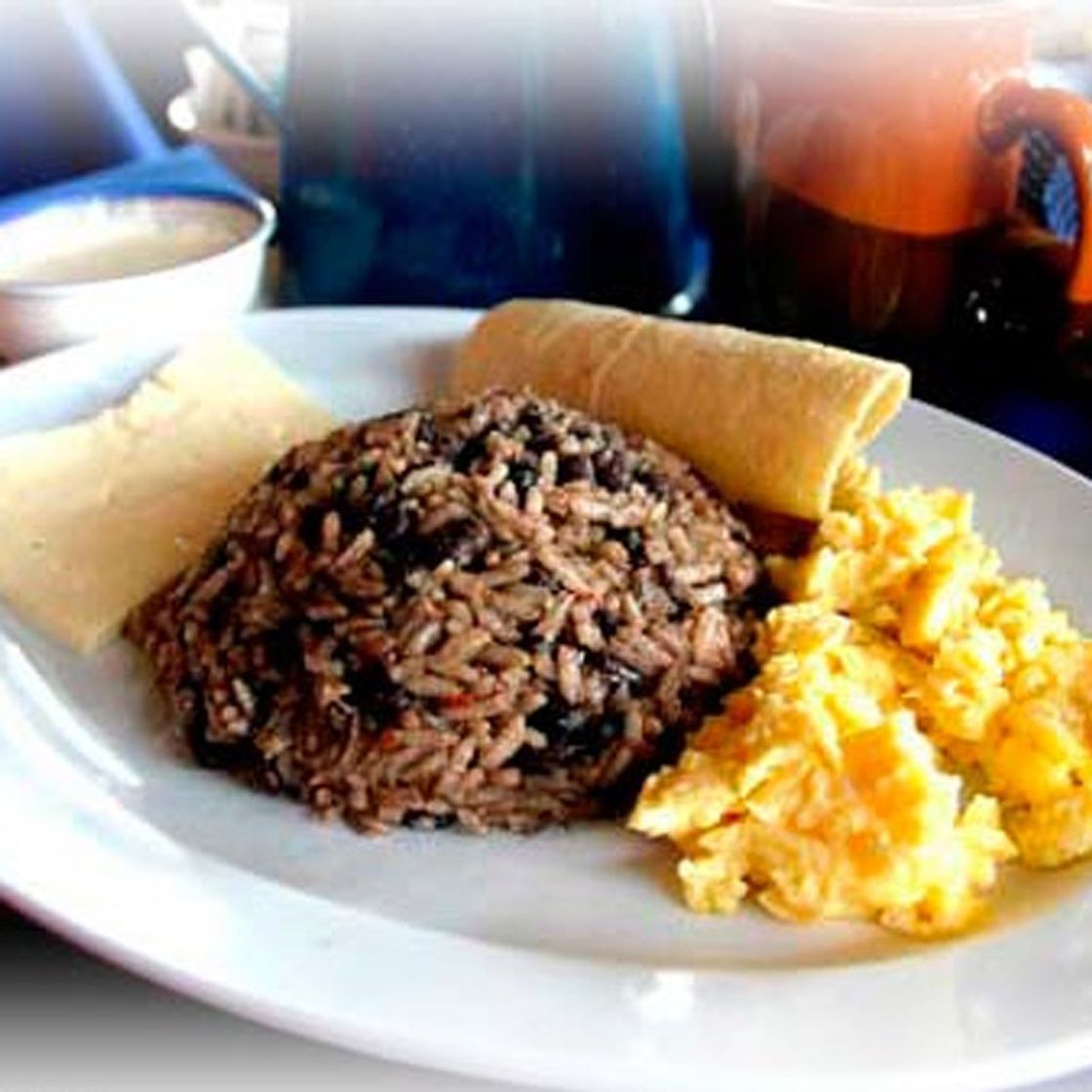 Moda Gallo Pinto (Costa Rica)