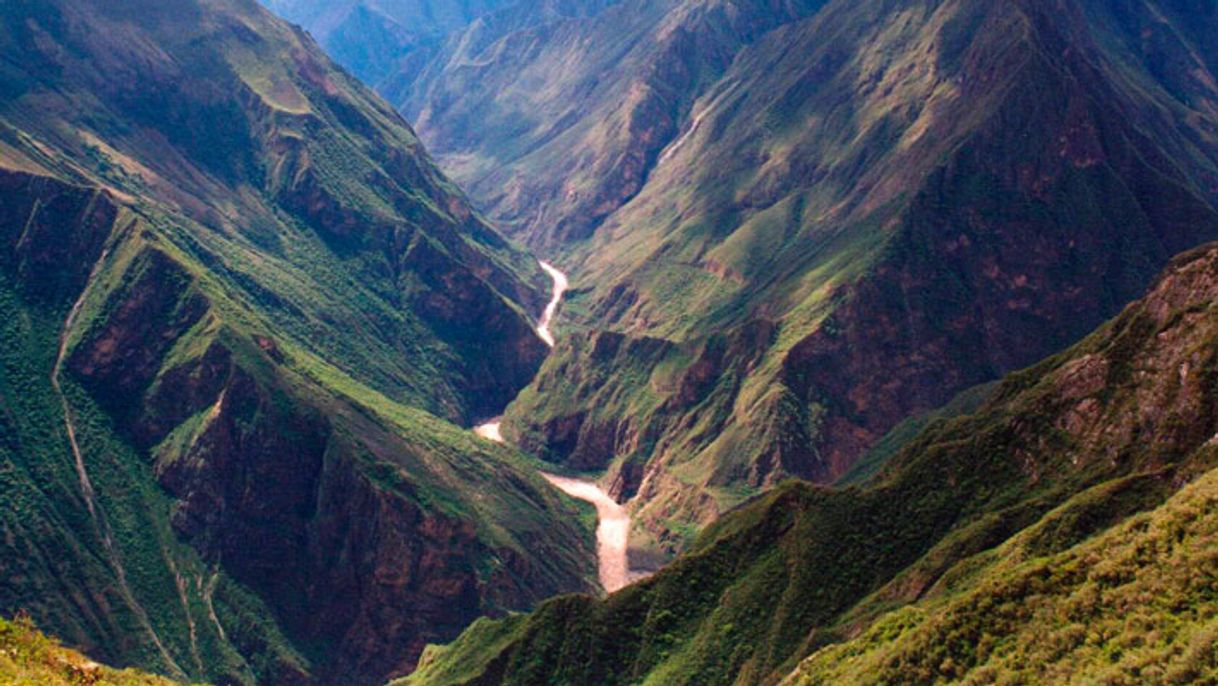 Lugares MIRADOR DEL CAÑON DEL APURIMAC