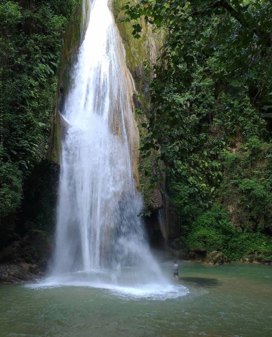 Place Cascada Chuveje