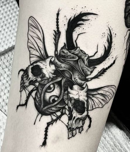 Escarabajo en blackwork