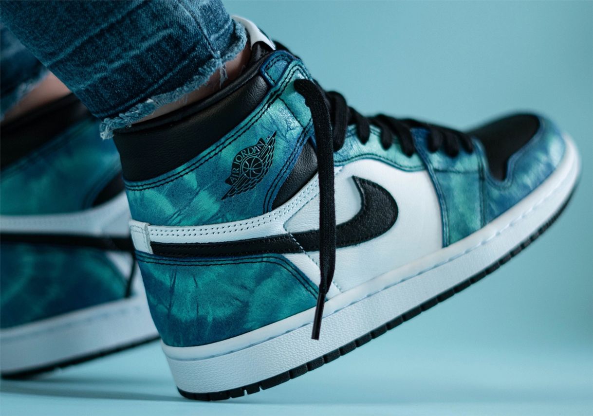 Moda Check out the Jordan 1 Retro High Tie Dye (W) available on S