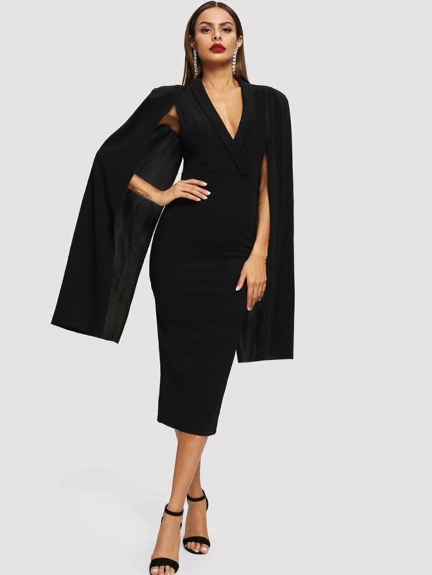 Vestido negro con mangas capa cuello esmokin