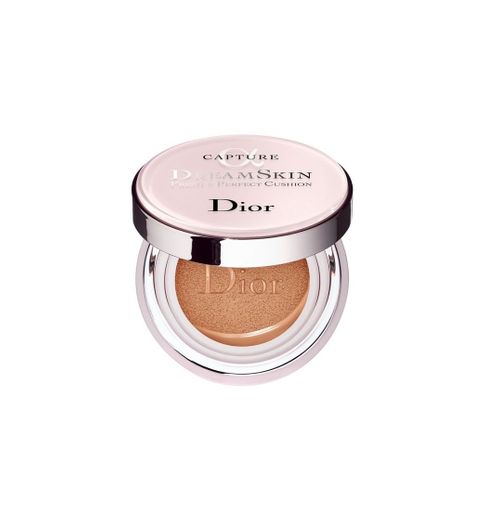 DIOR DREAMSKIN MOIST & PERFECT CUSHION SPF 50